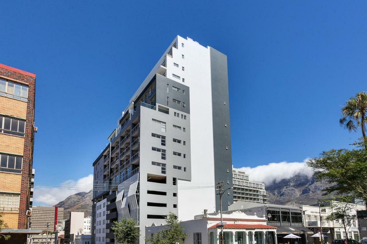 Urban Oasis Balcony Apartment Backup Powered Cape Town Exterior photo