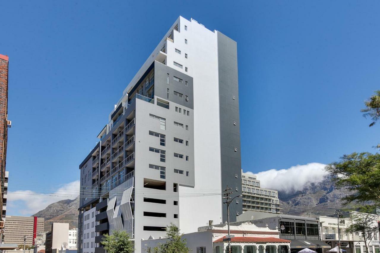 Urban Oasis Balcony Apartment Backup Powered Cape Town Exterior photo